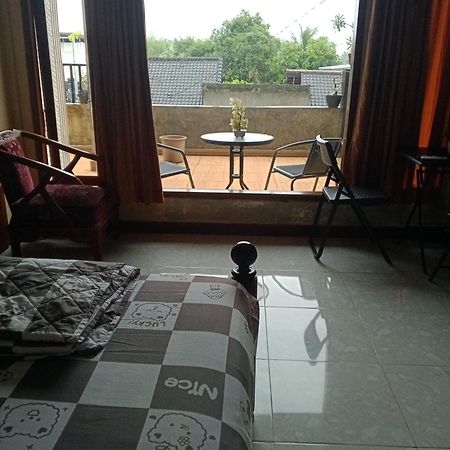 Feelhome Stay Midang Екстер'єр фото